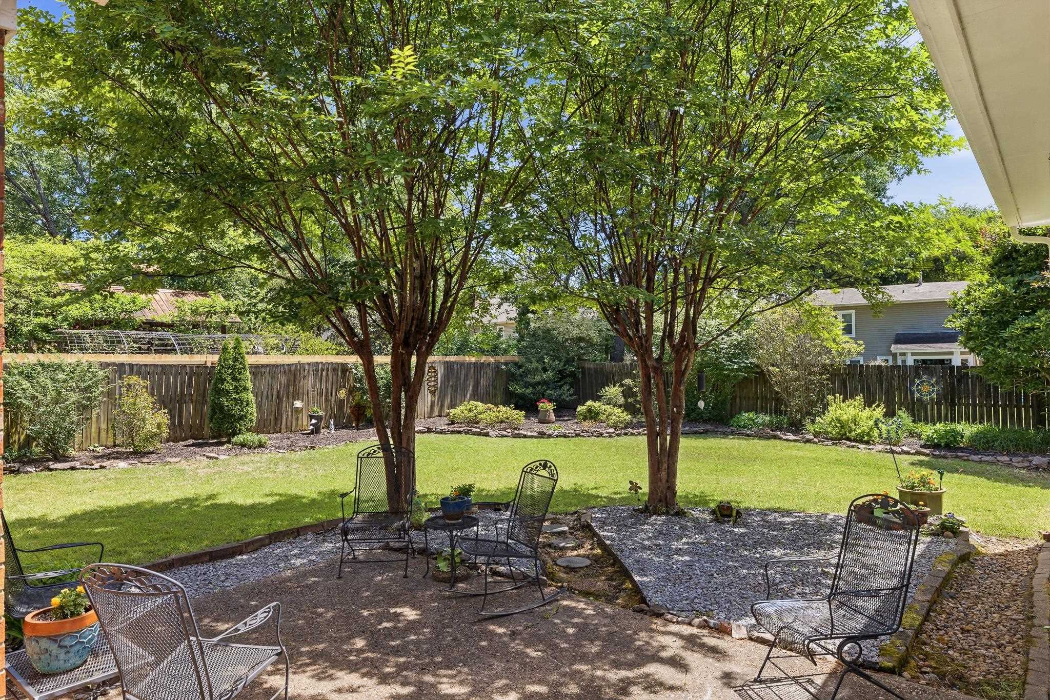 7941 ELM LEAF DR