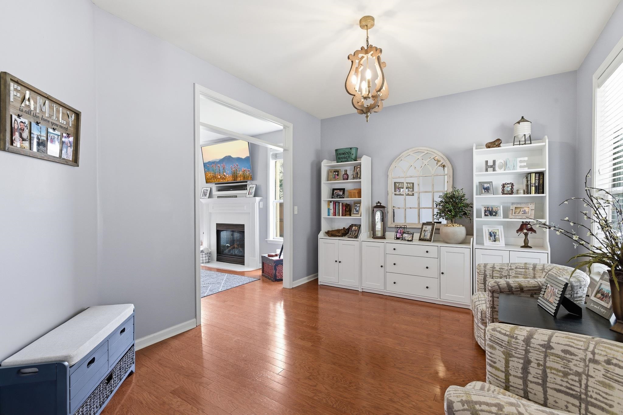 1400 ISLAND PL E