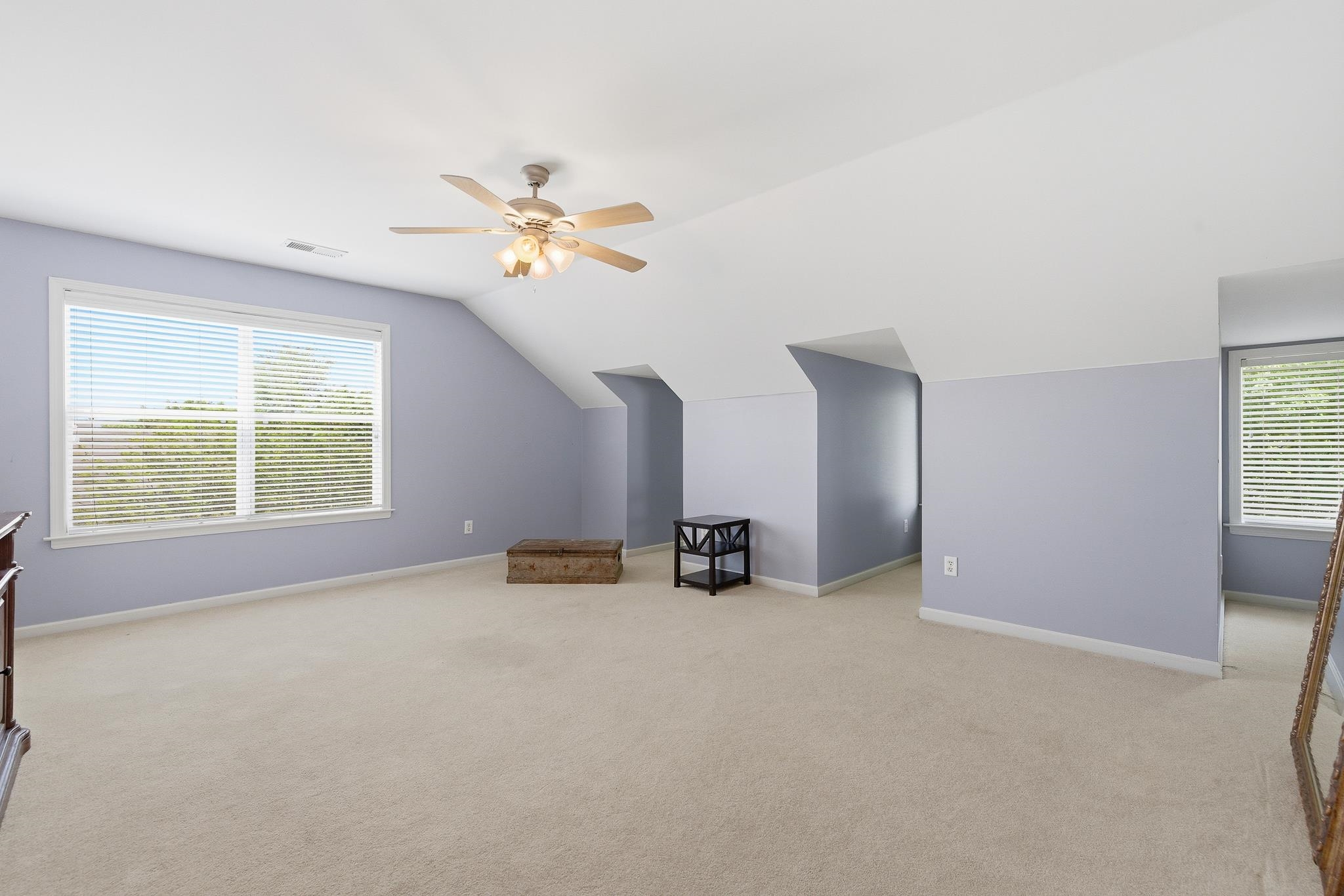 1400 ISLAND PL E