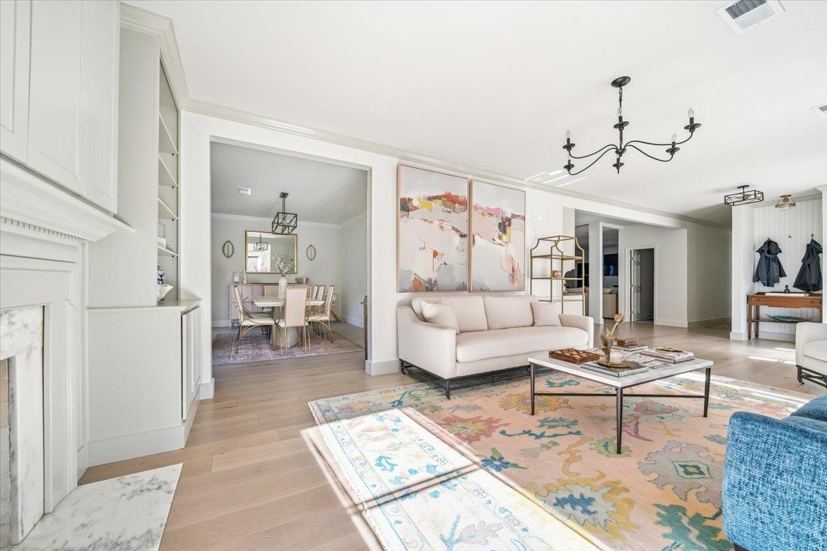 158 GROVE PARK CIR