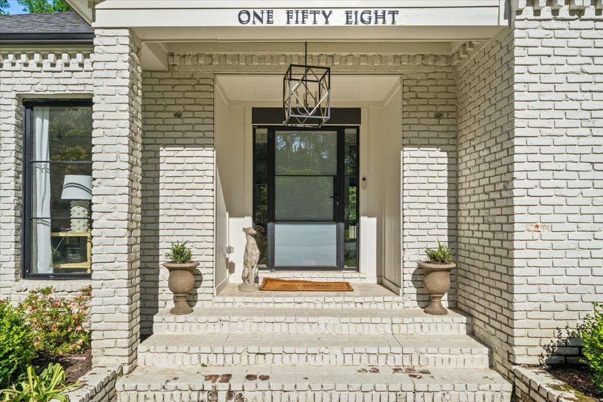 158 GROVE PARK CIR