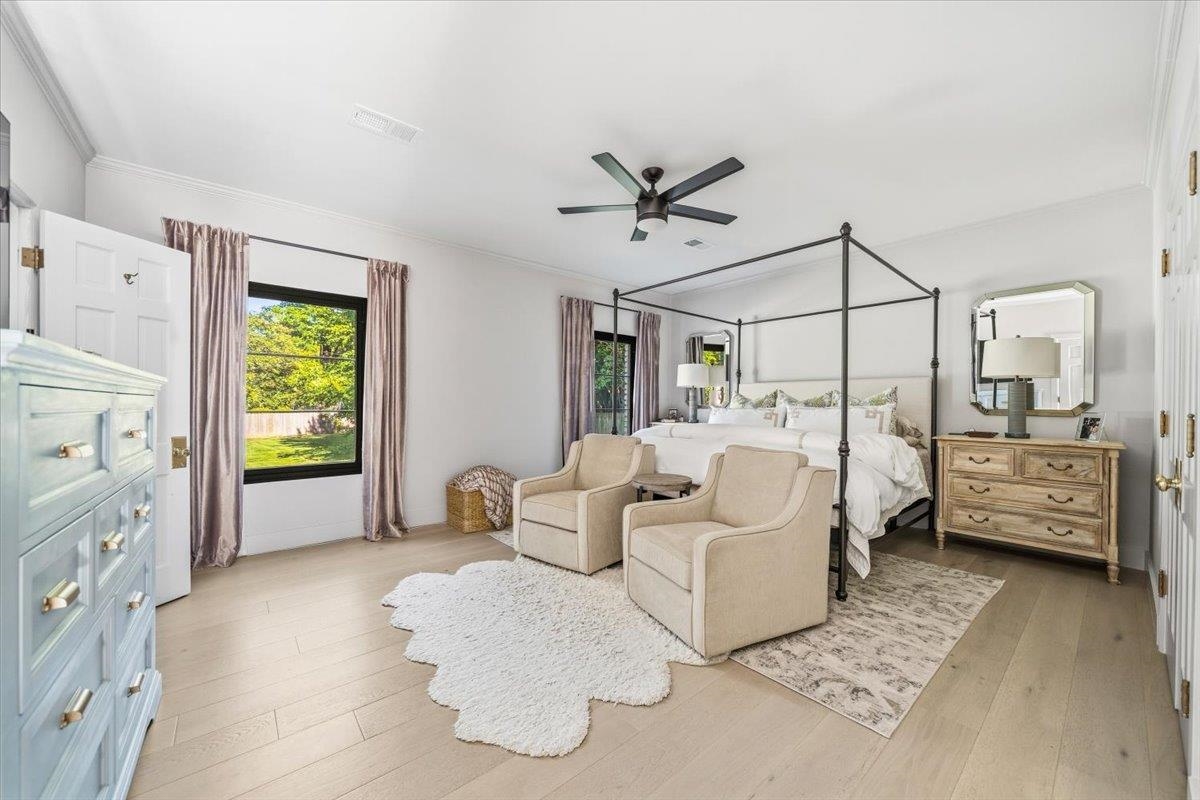 158 GROVE PARK CIR