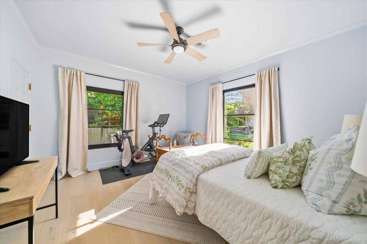 158 GROVE PARK CIR