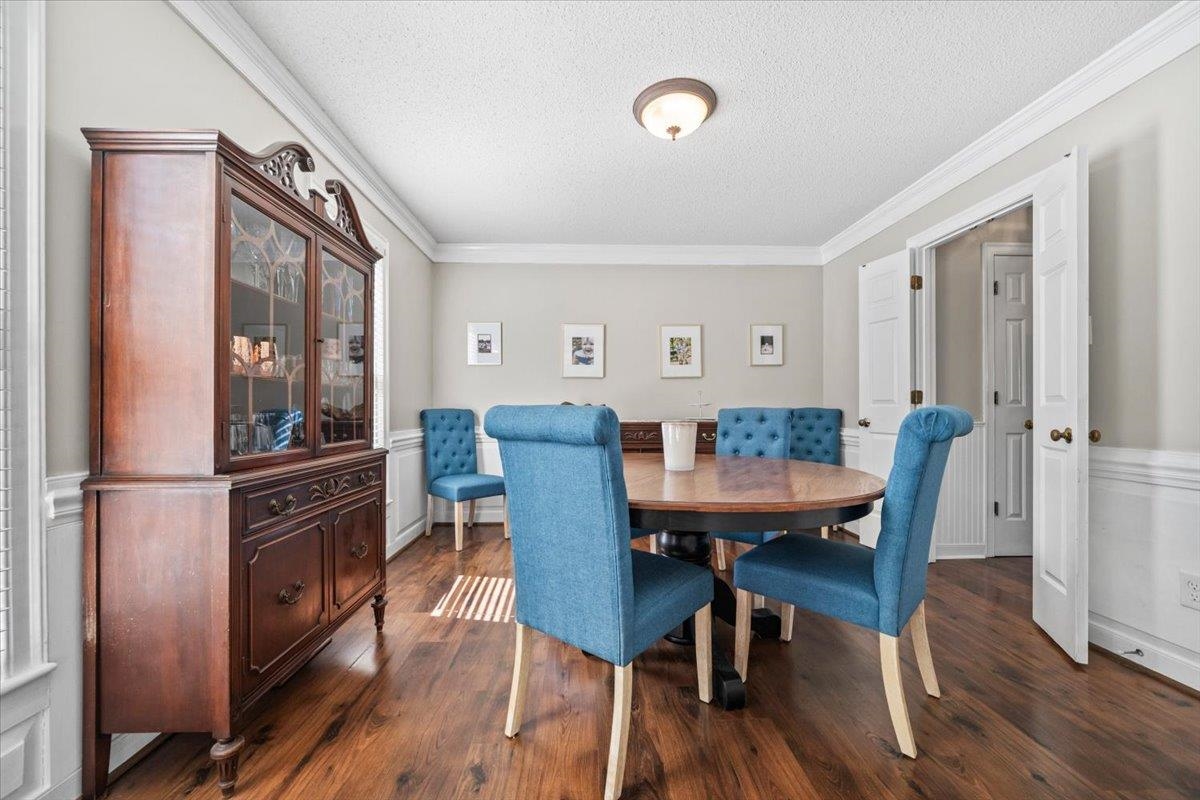 1065 PETERSBURG CV