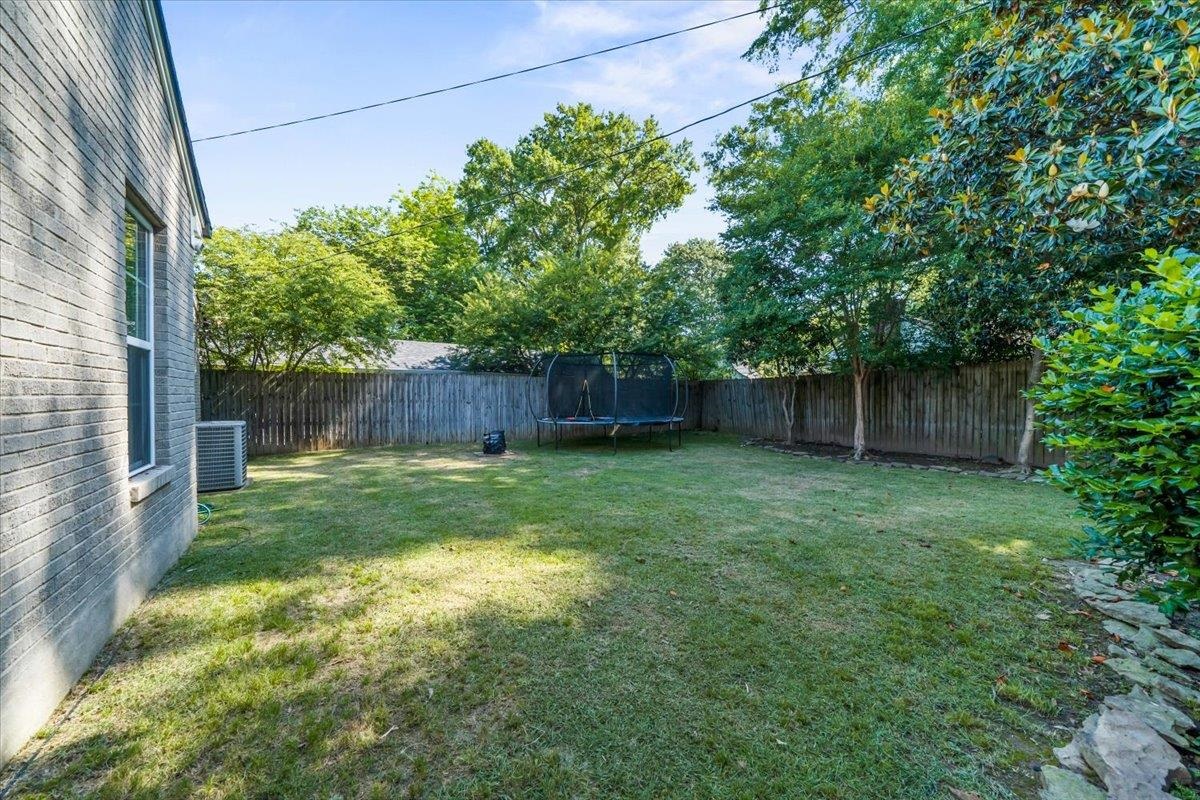 288 MARY ANN DR