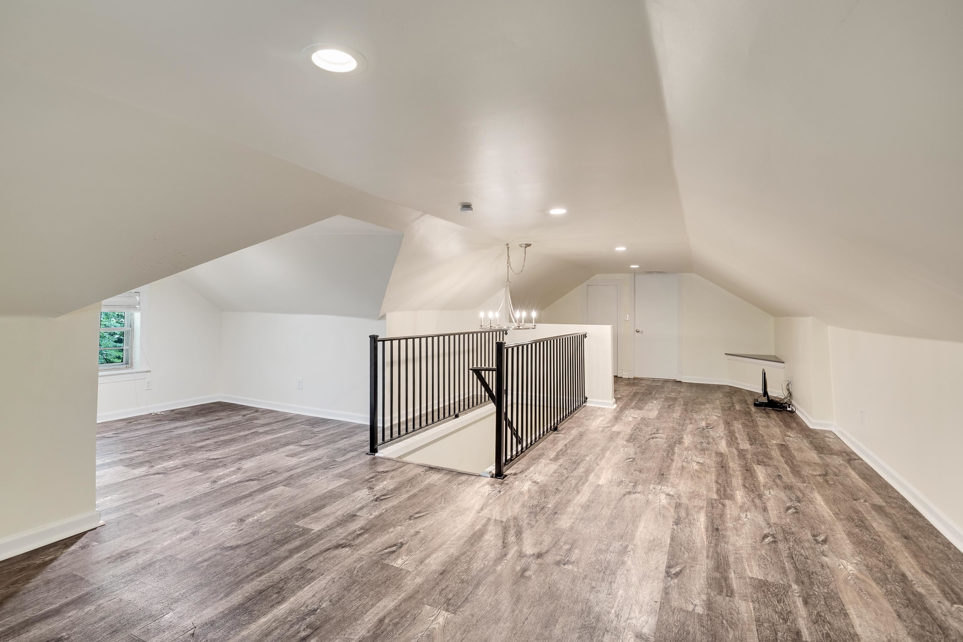 1768 HAYDEN RD