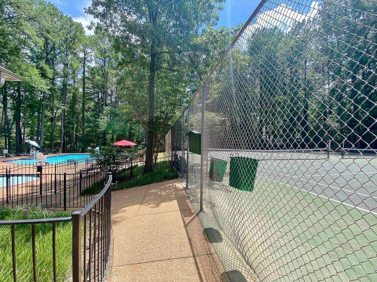 2162 KIMBROUGH WOODS PL