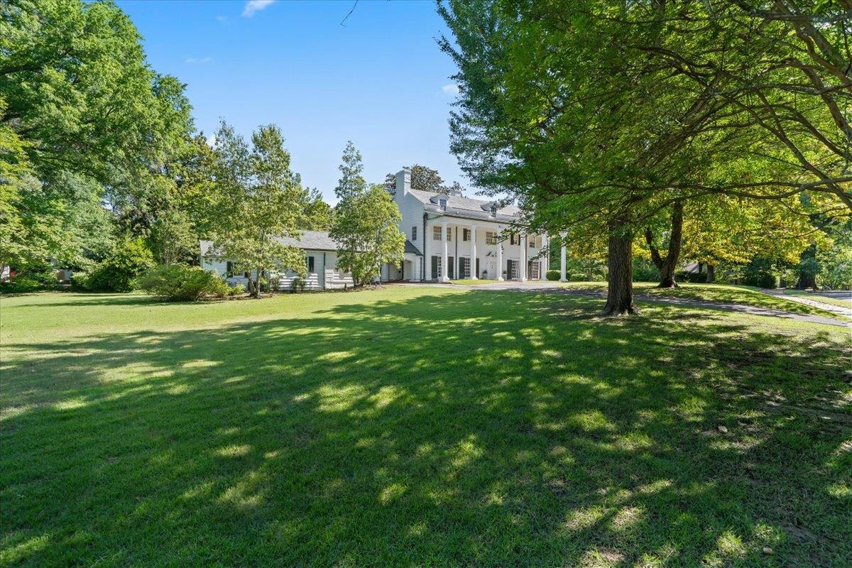 4202 WHITE OAKS RD