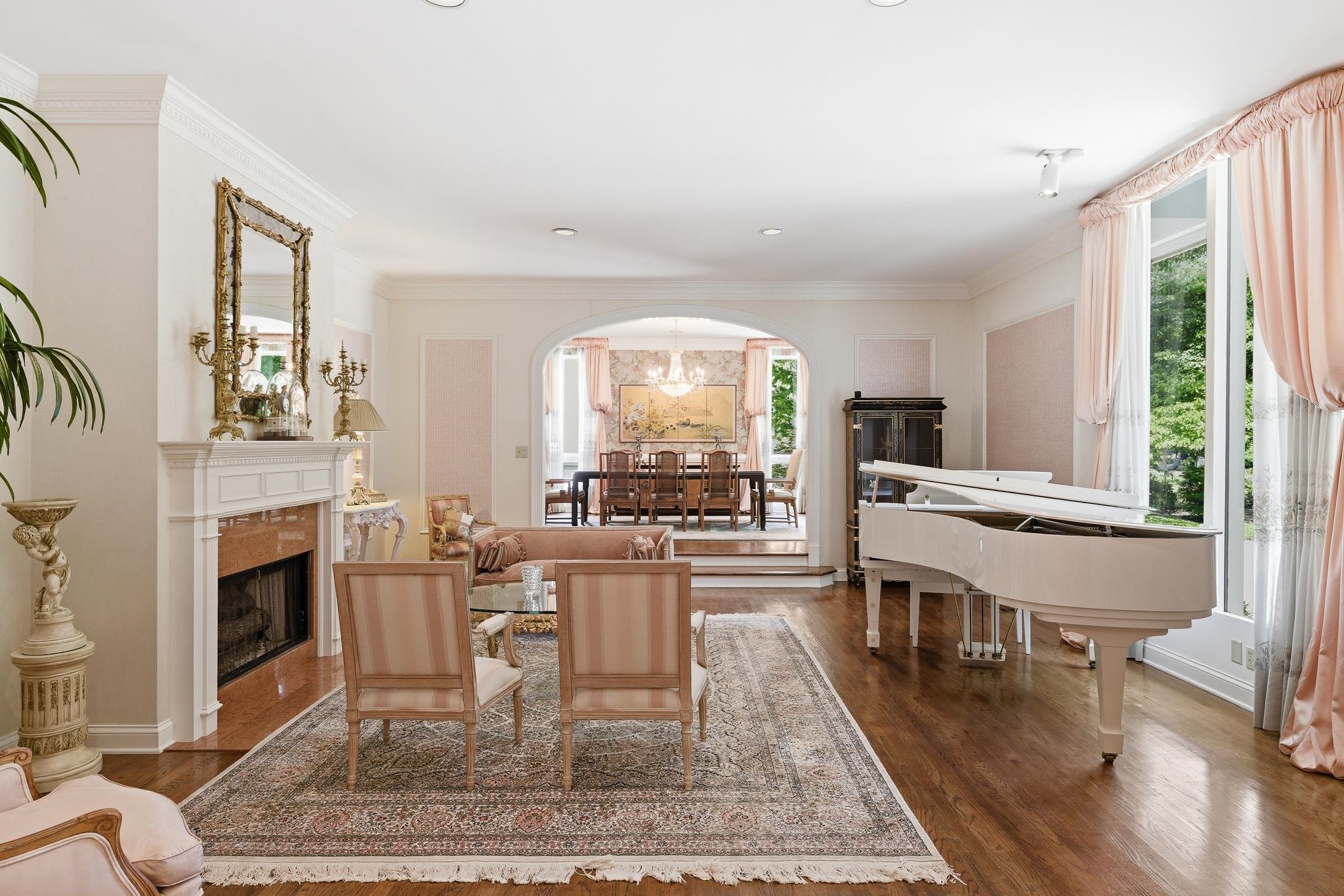 425 SWEETBRIER RD