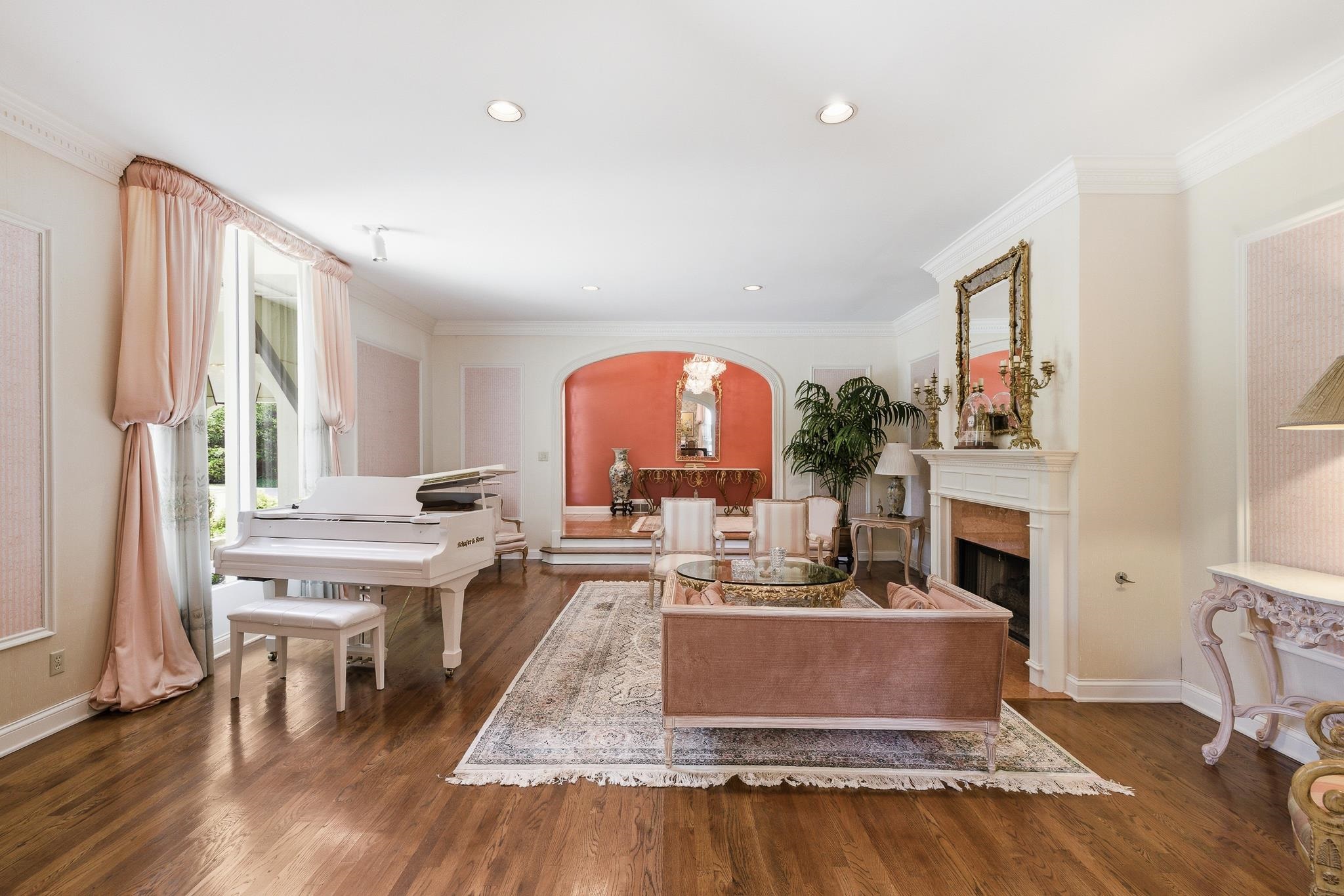 425 SWEETBRIER RD