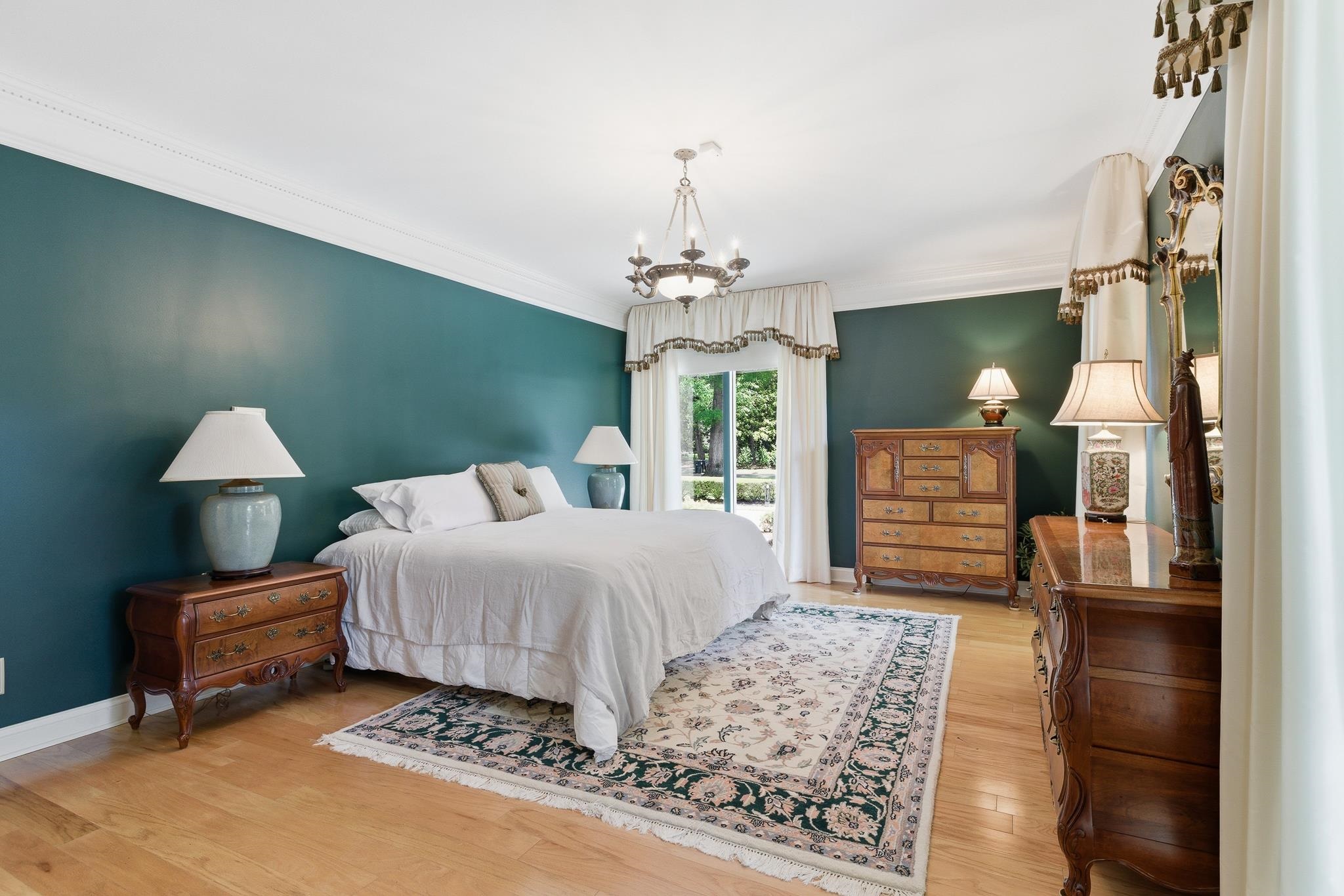 425 SWEETBRIER RD