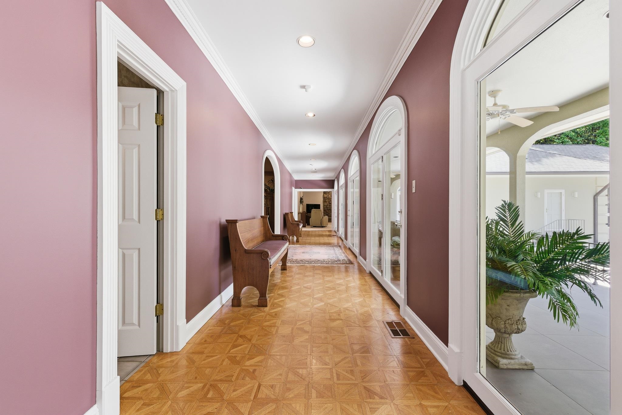 425 SWEETBRIER RD