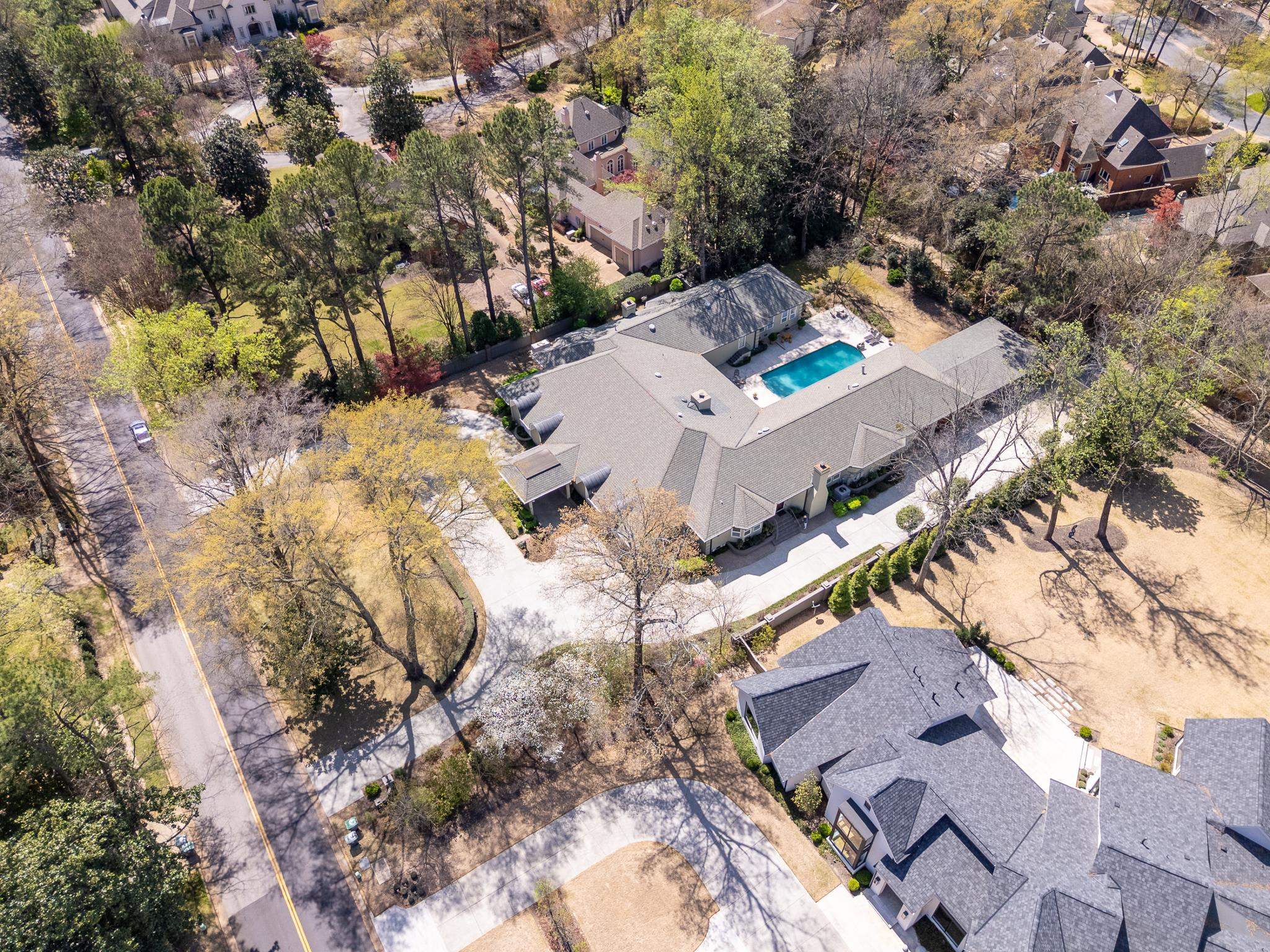 425 SWEETBRIER RD