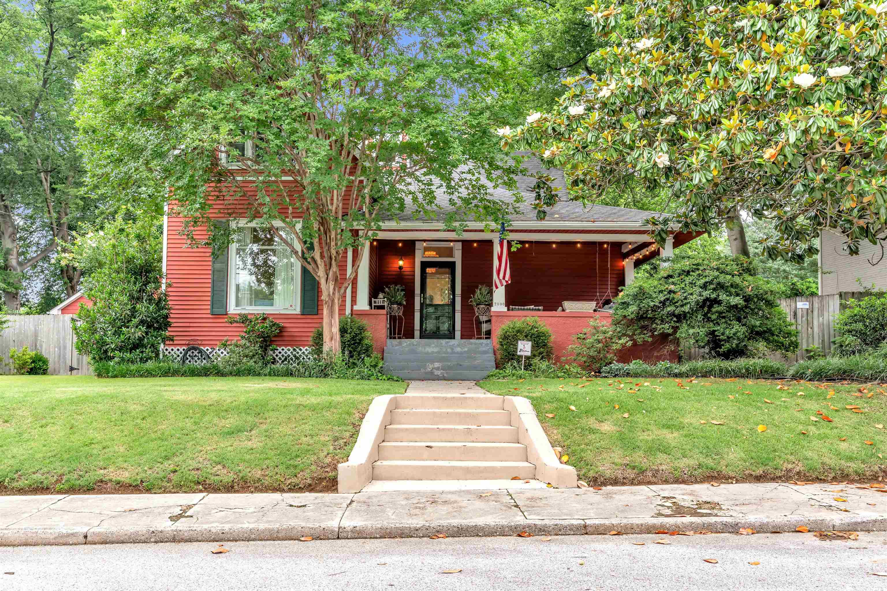 2100 HARBERT AVE