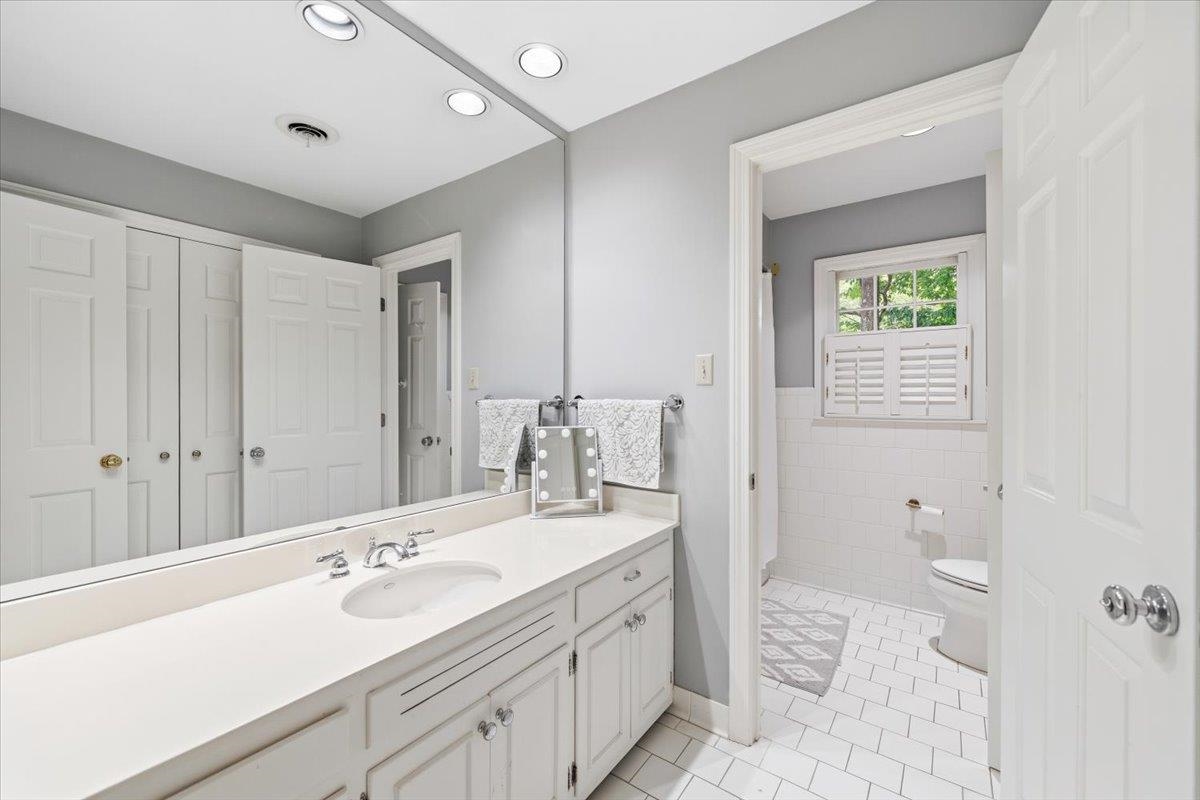 6353 OLD ORCHARD CV