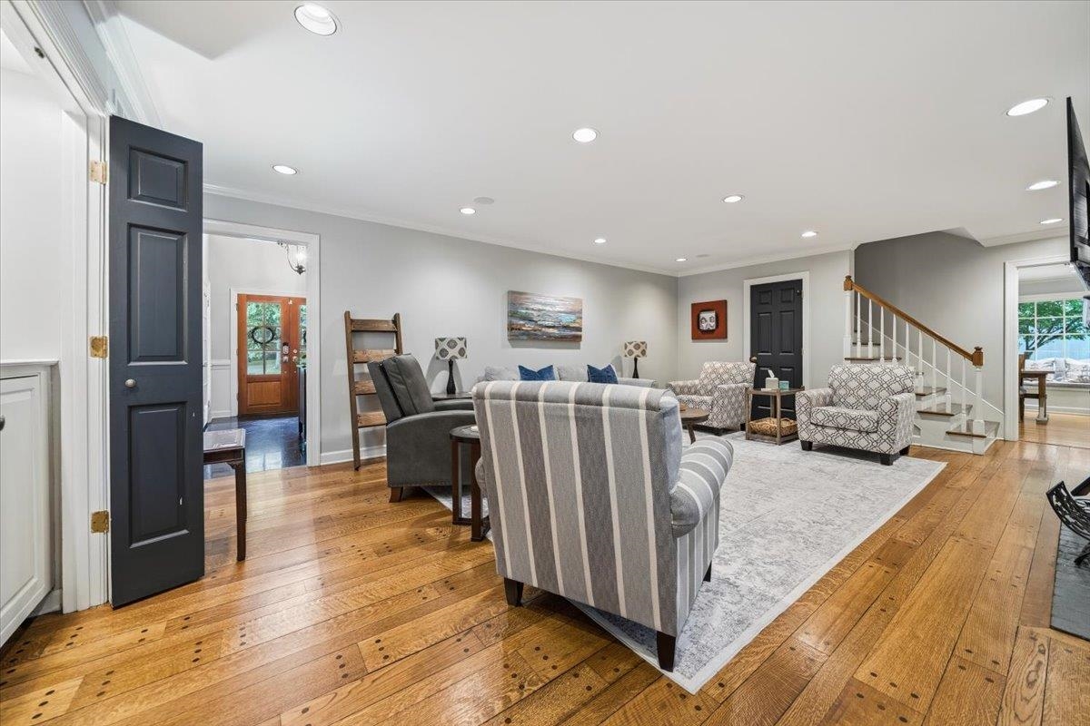 6353 OLD ORCHARD CV