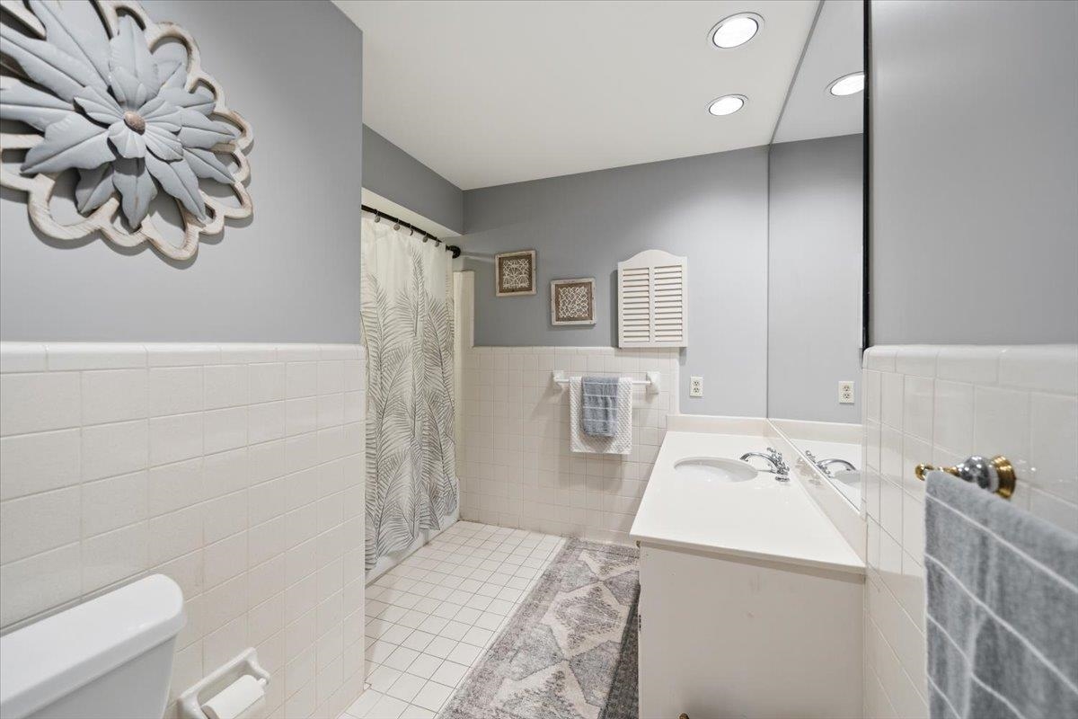 6353 OLD ORCHARD CV