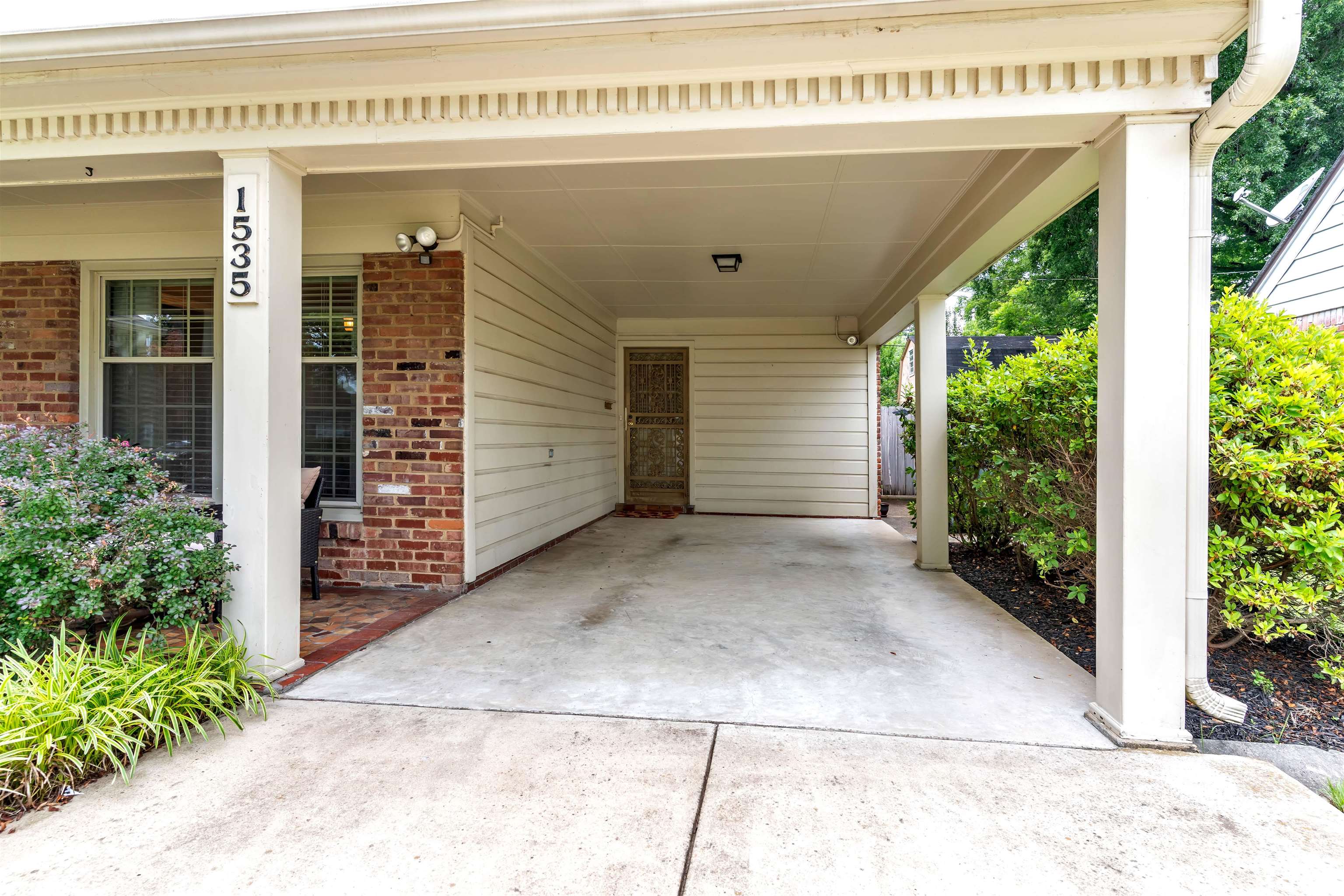 1535 WHITEWATER RD