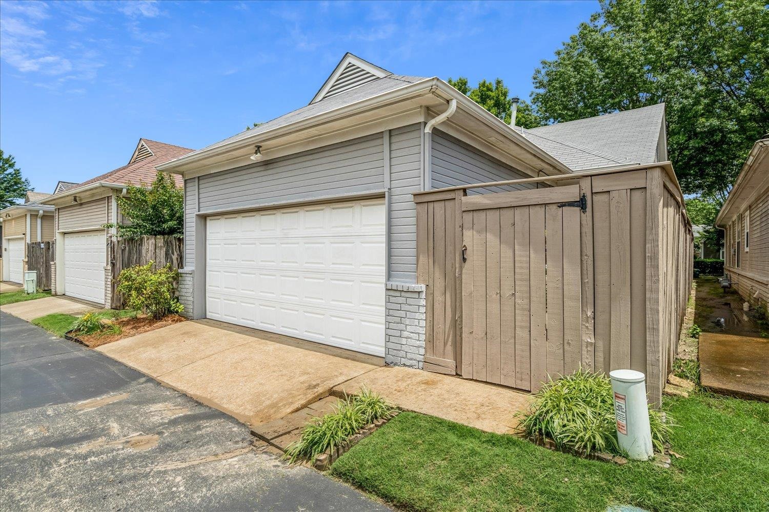 1209 MISTY ISLE DR