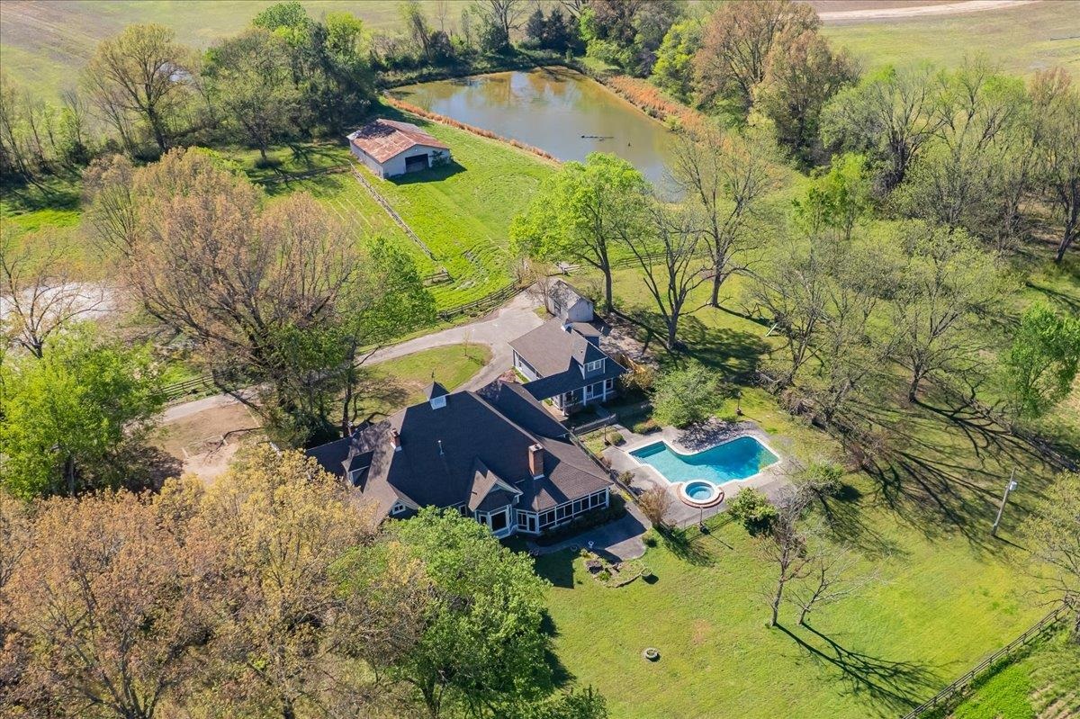 230 LEVY DR