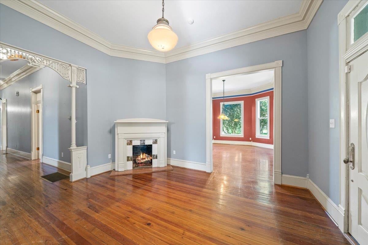 230 LEVY DR
