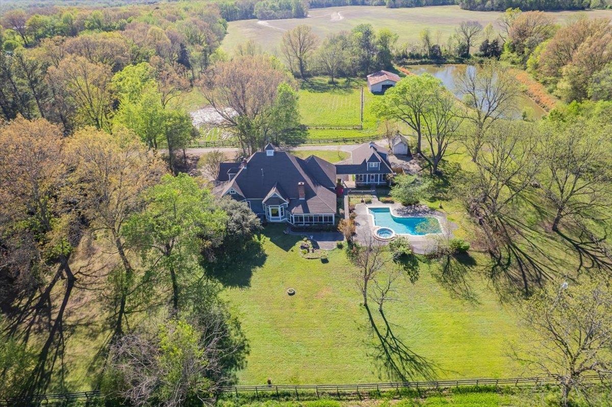 230 LEVY DR