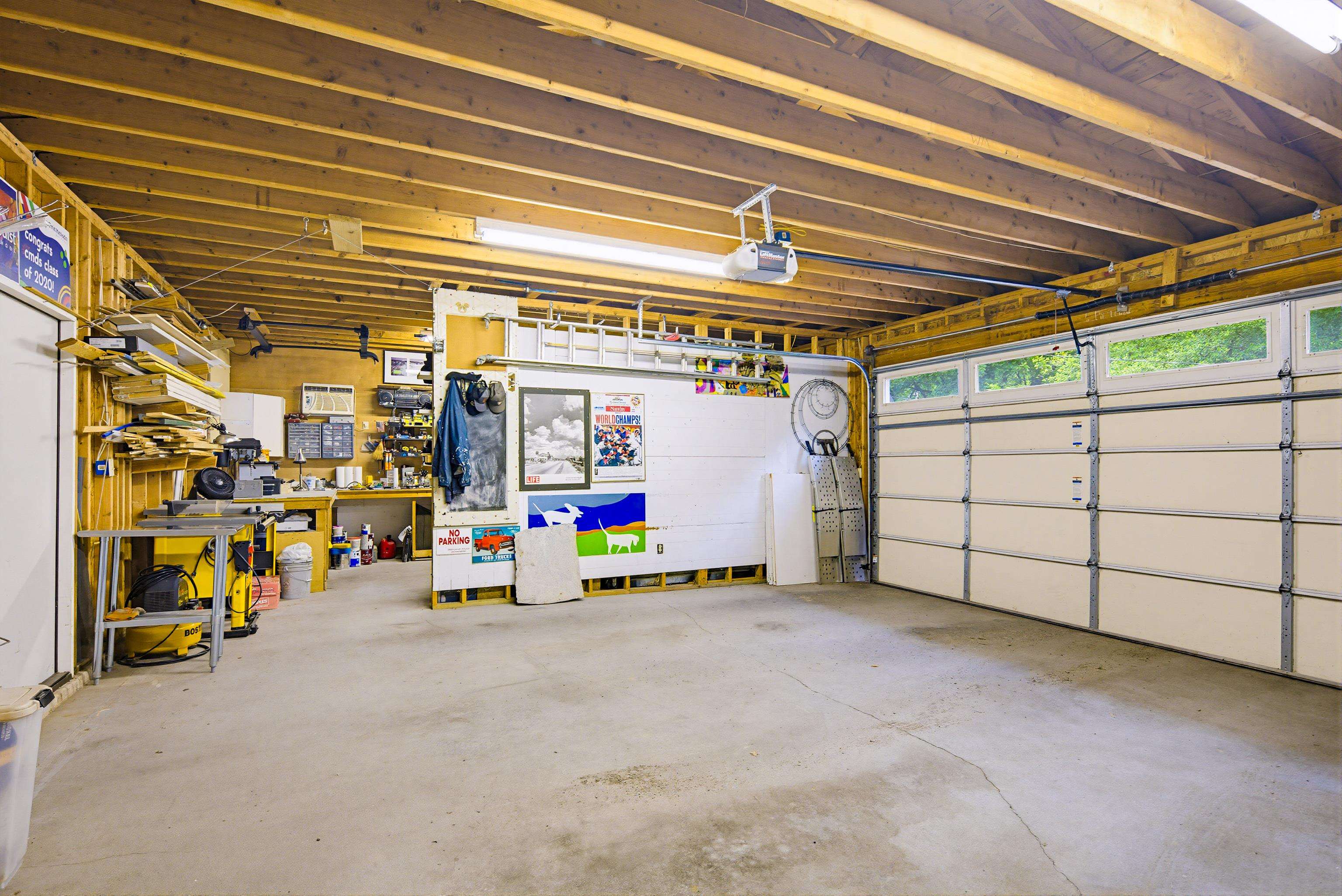 4944 COLE RD
