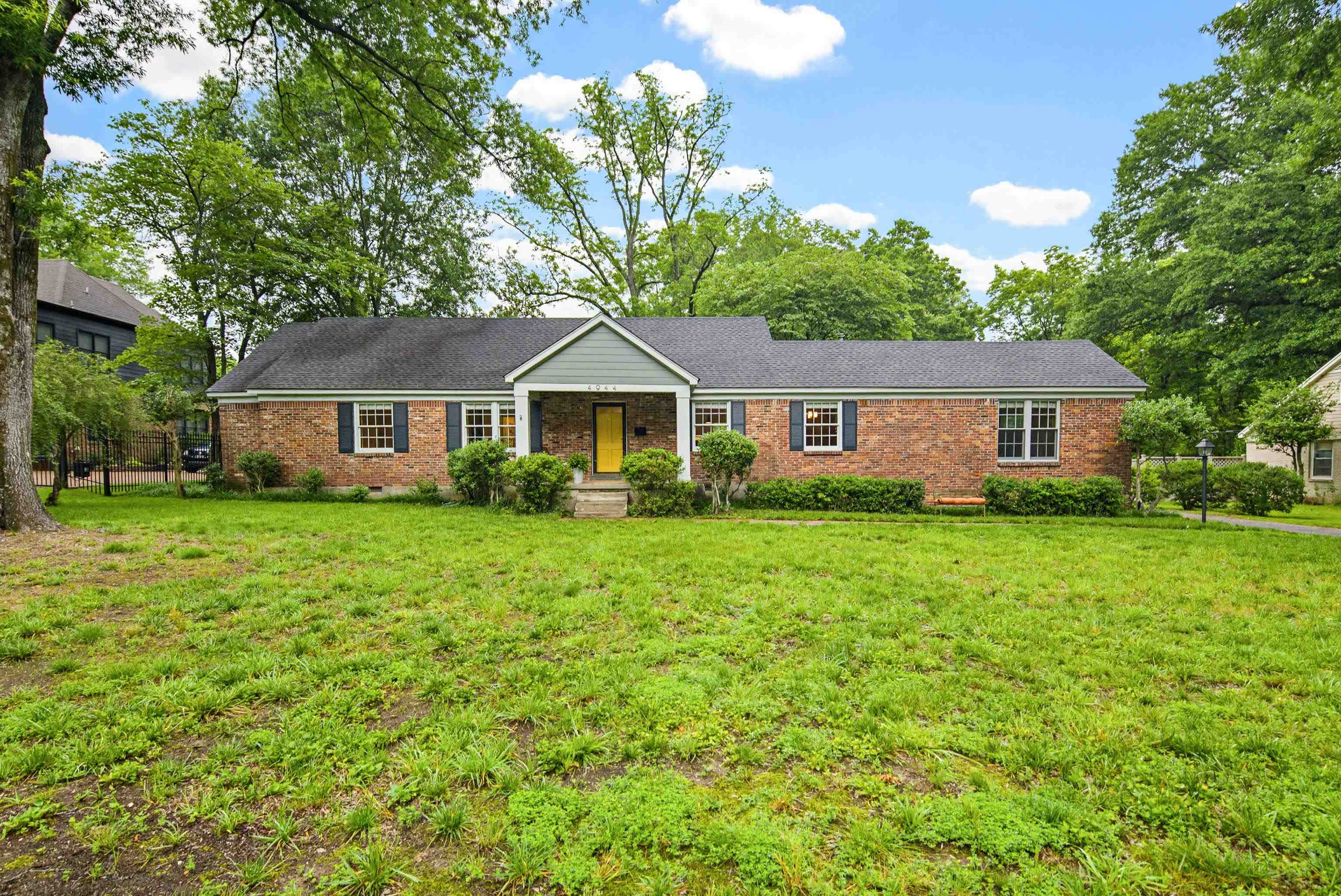 4944 COLE RD