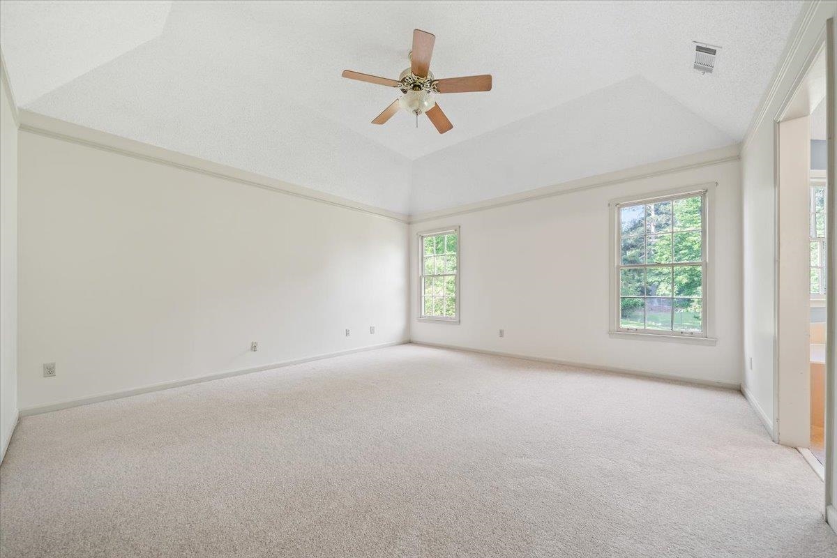 8861 BRIARWOOD CV