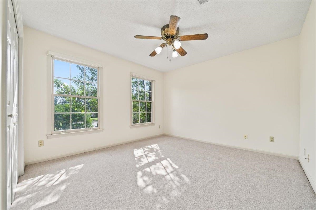 8861 BRIARWOOD CV