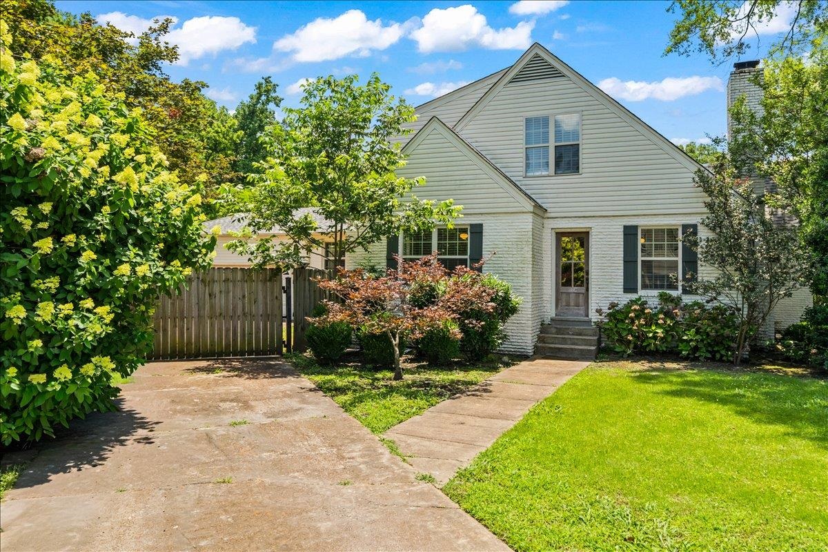 252 BARRY RD