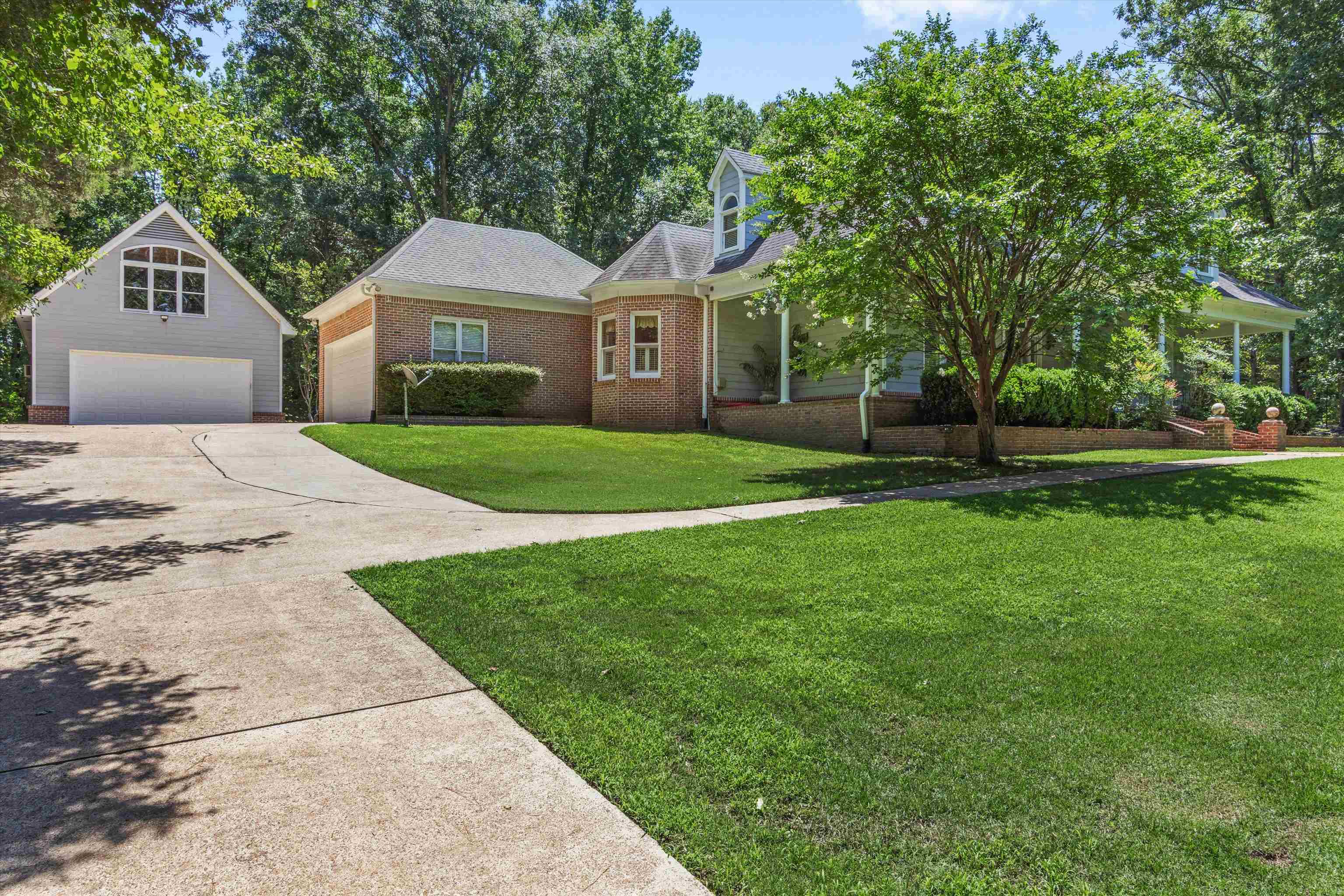 2236 CLARKE LANDING CV N