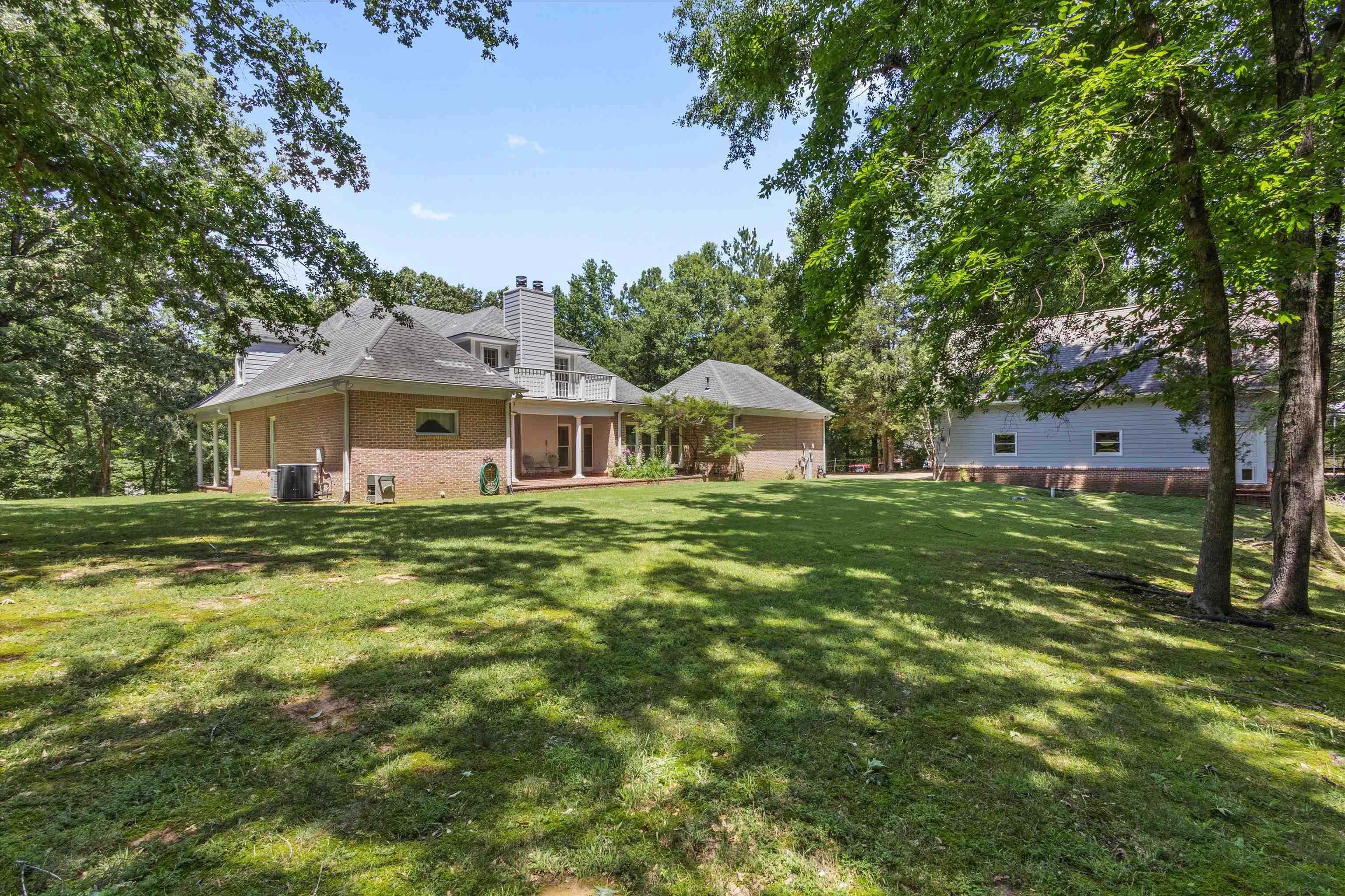 2236 CLARKE LANDING CV N