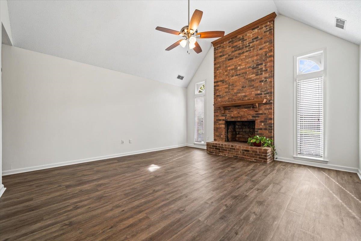 1841 PARK TRAIL DR Unit: 1841
