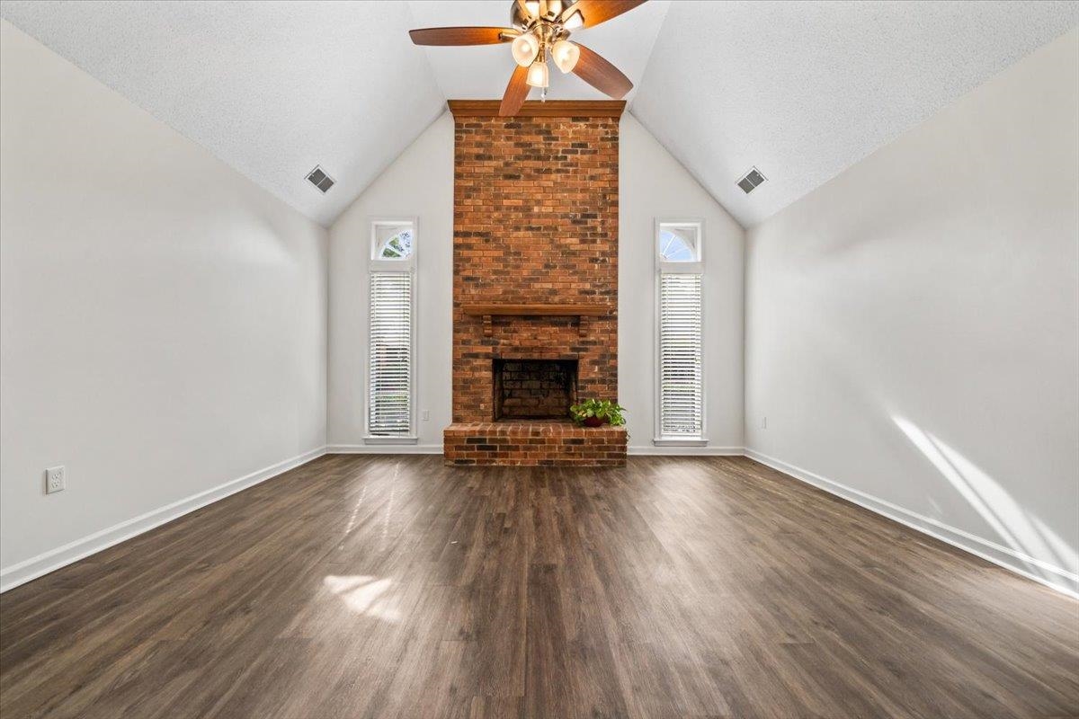 1841 PARK TRAIL DR Unit: 1841