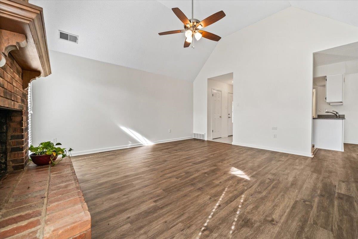 1841 PARK TRAIL DR Unit: 1841