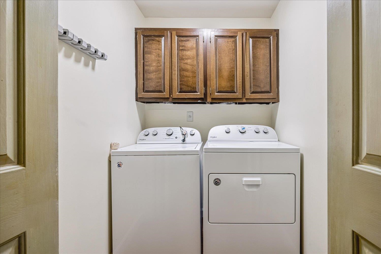 585 S GREER ST Unit: 302