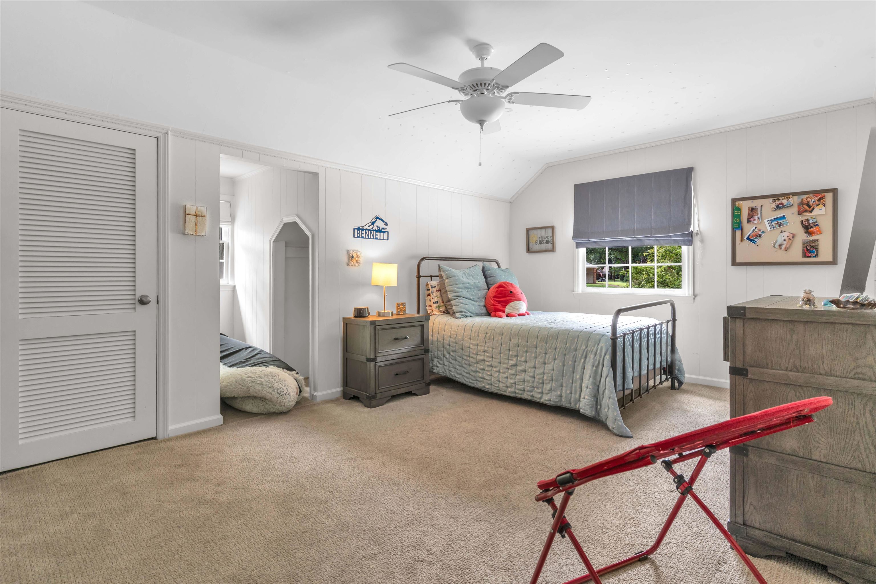 264 GARDENIA DR