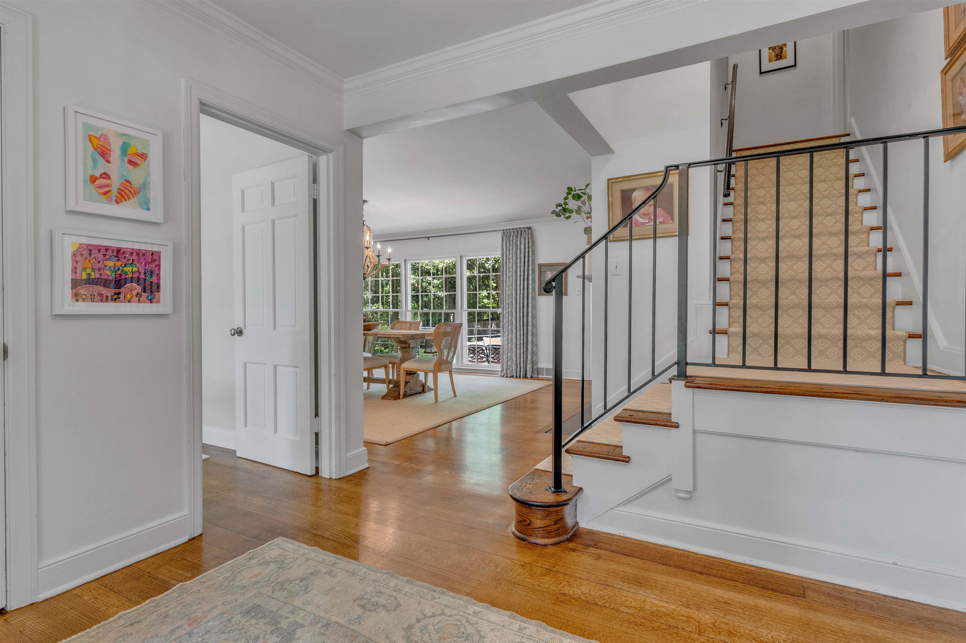 264 GARDENIA DR