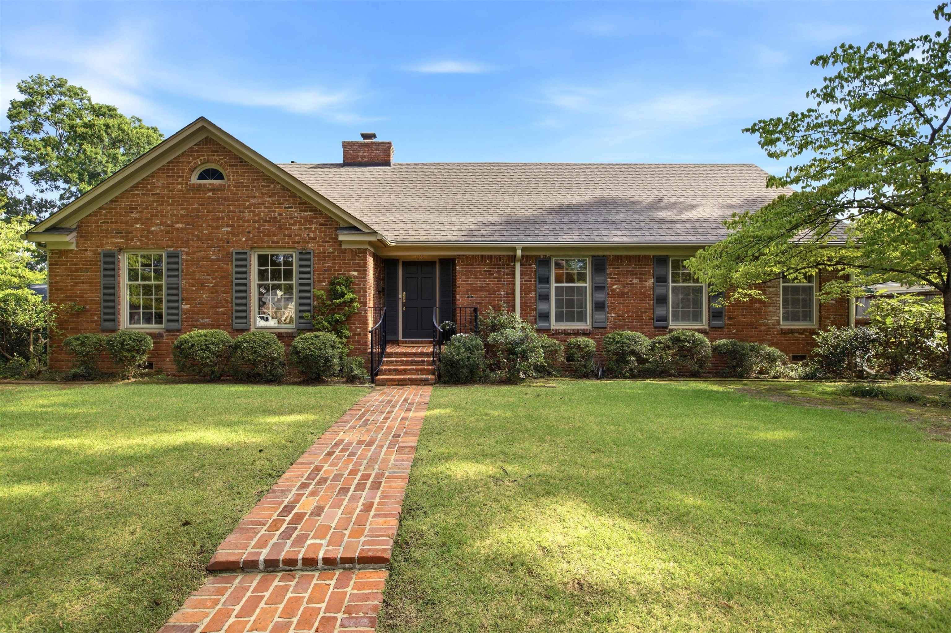 4166 LONG LEAF DR