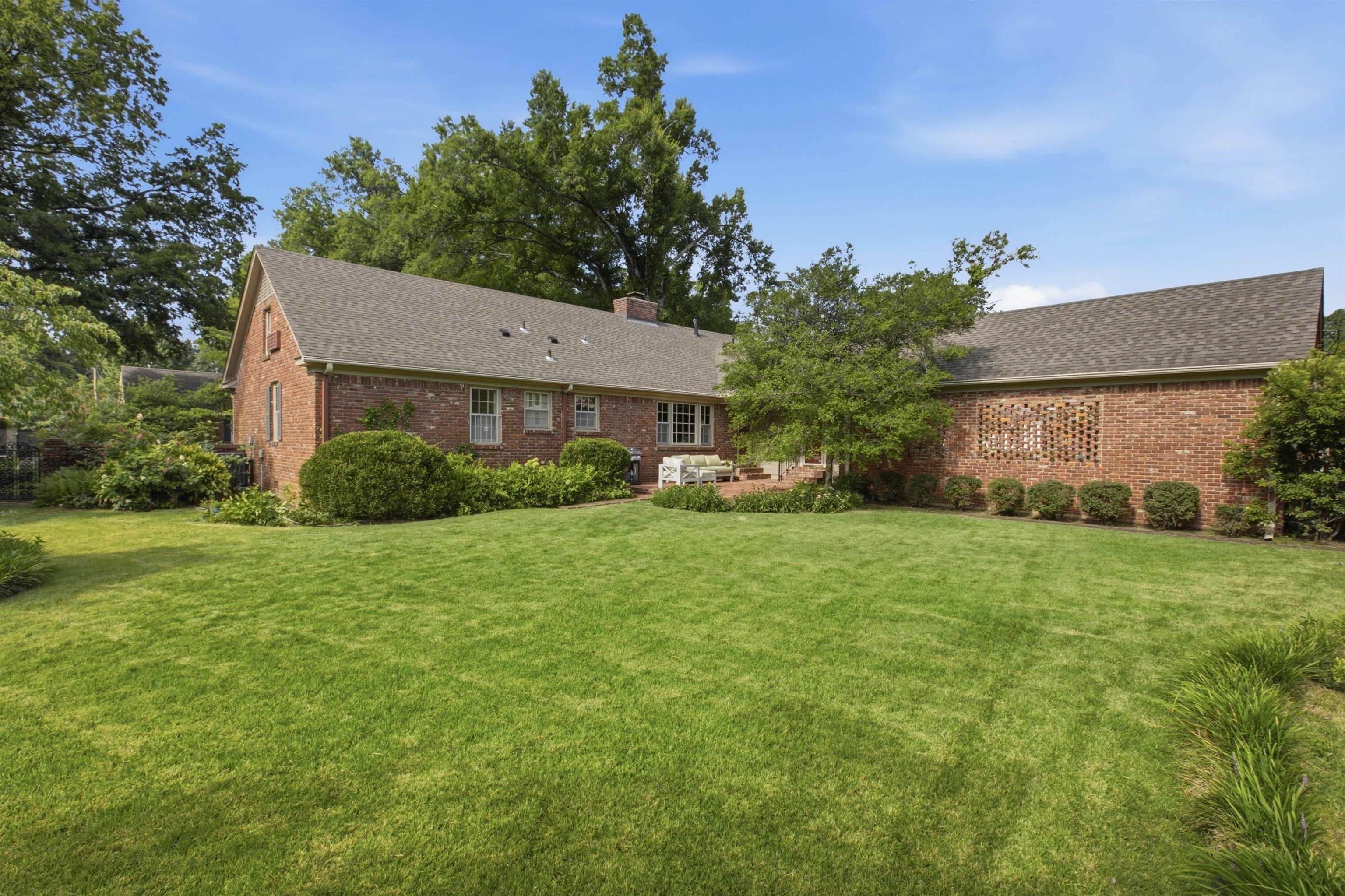 4166 LONG LEAF DR