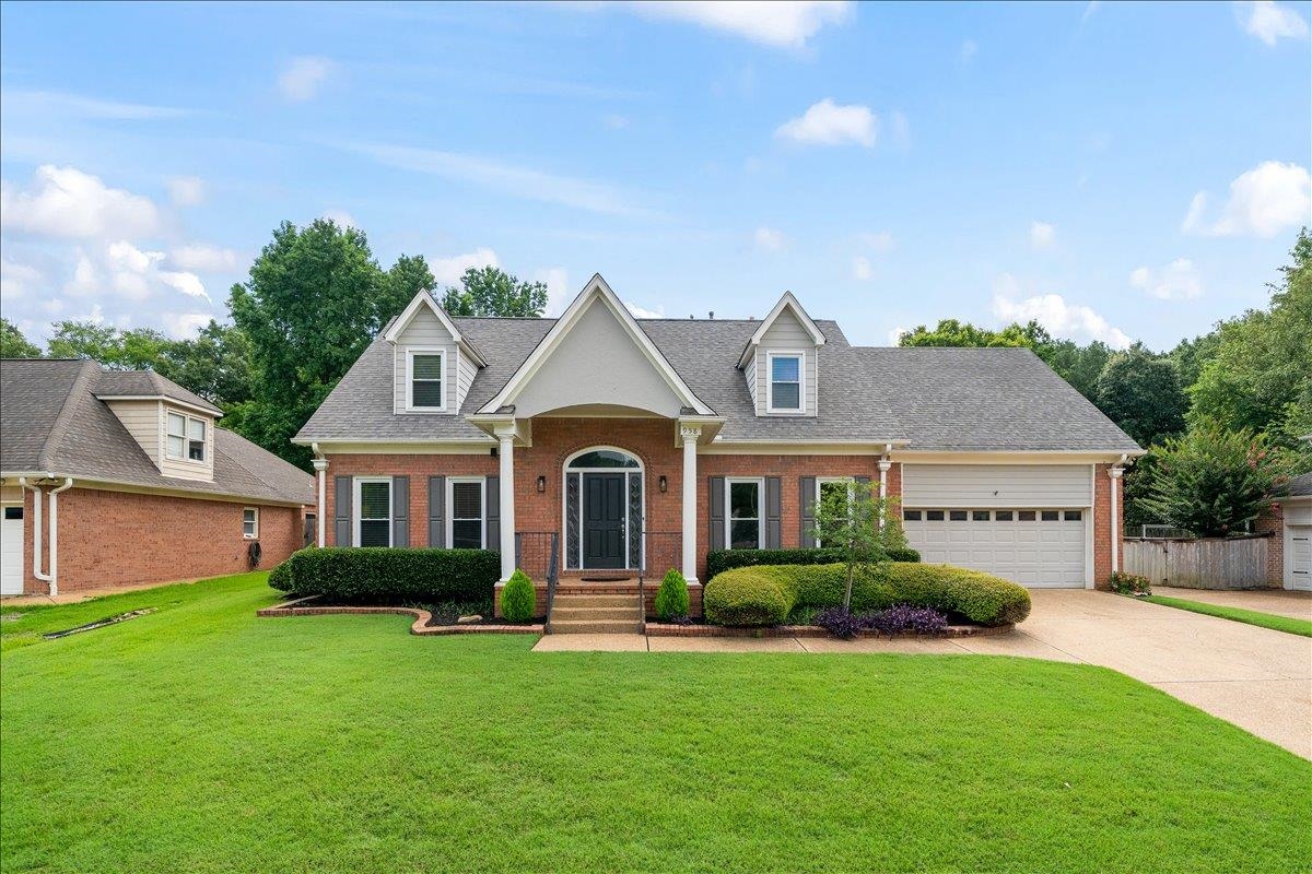 958 VIVIAN LEIGH LN