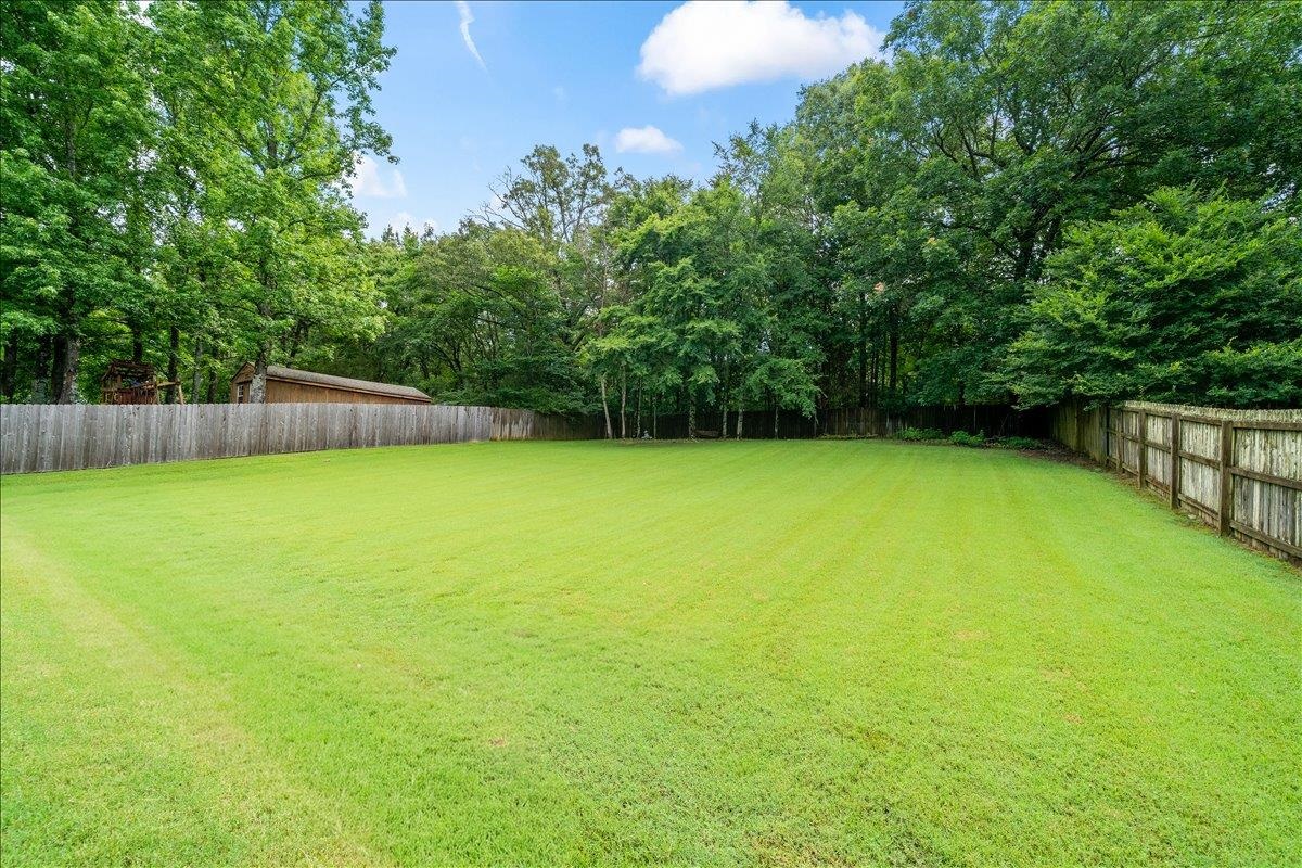 958 VIVIAN LEIGH LN