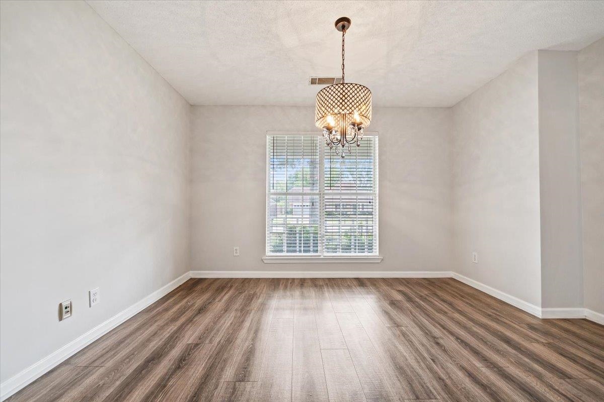 146 N SWEET RAIN DR