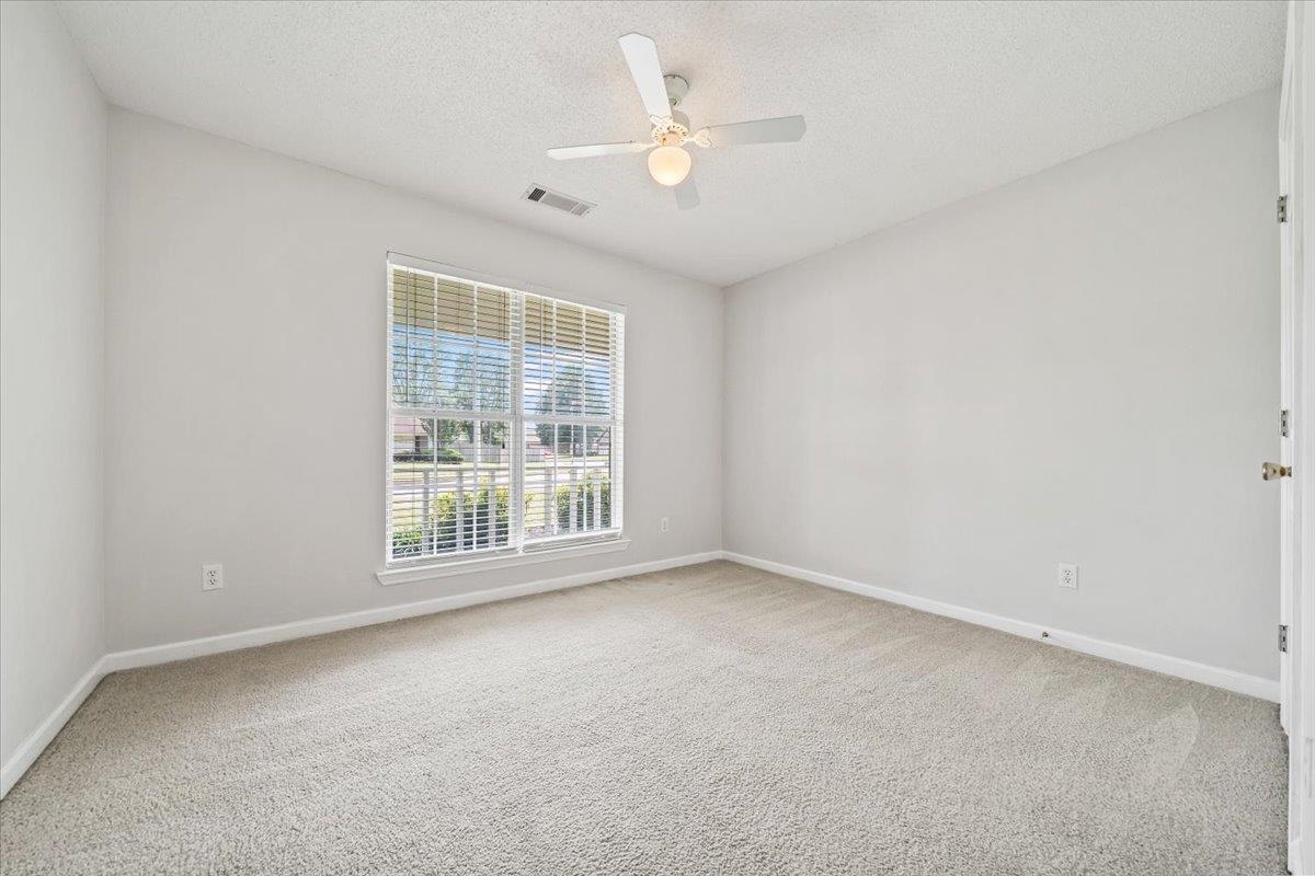 146 N SWEET RAIN DR