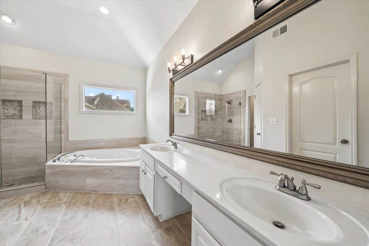 1671 FORSYTHE TRAIL TRL