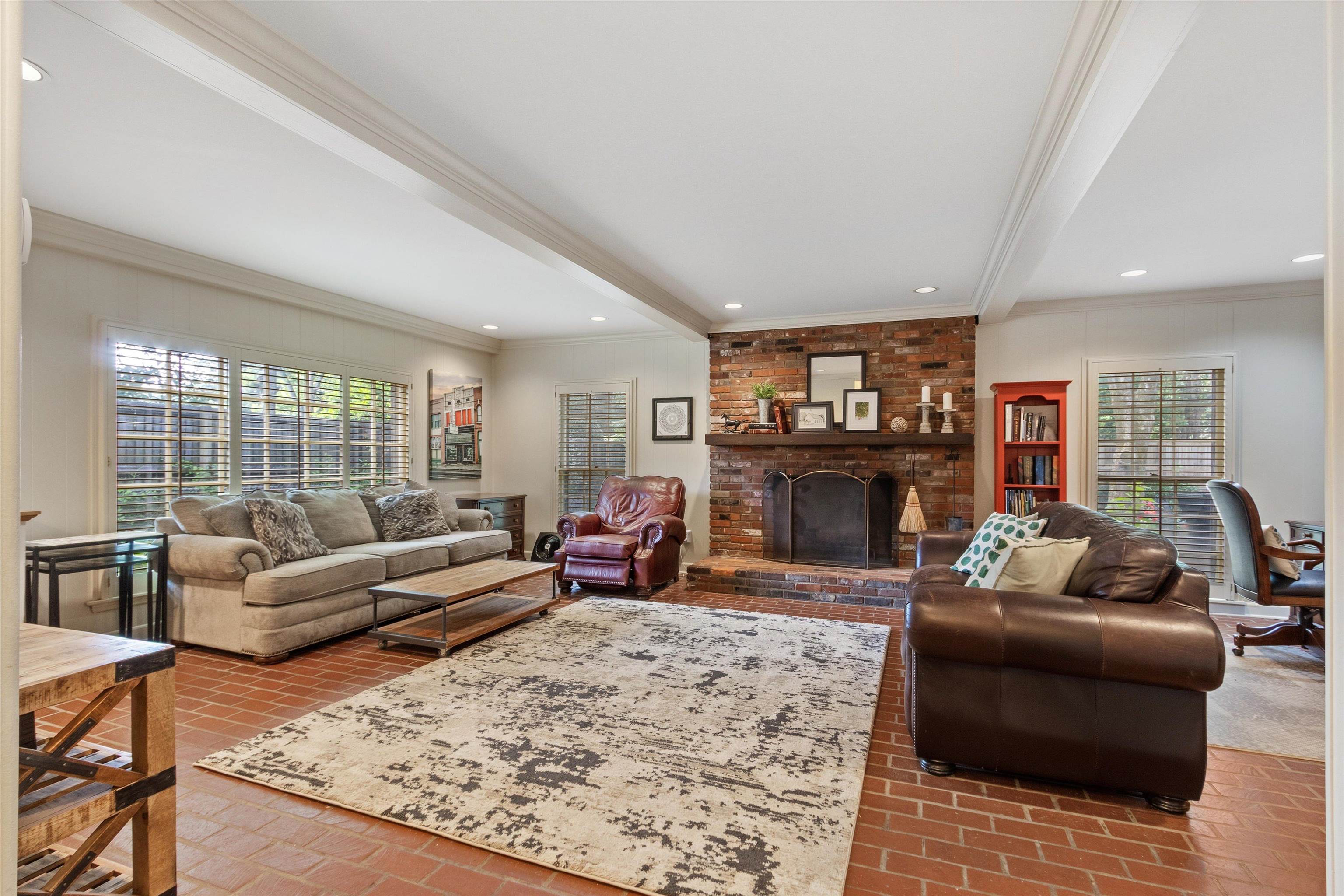 5169 RICH RD