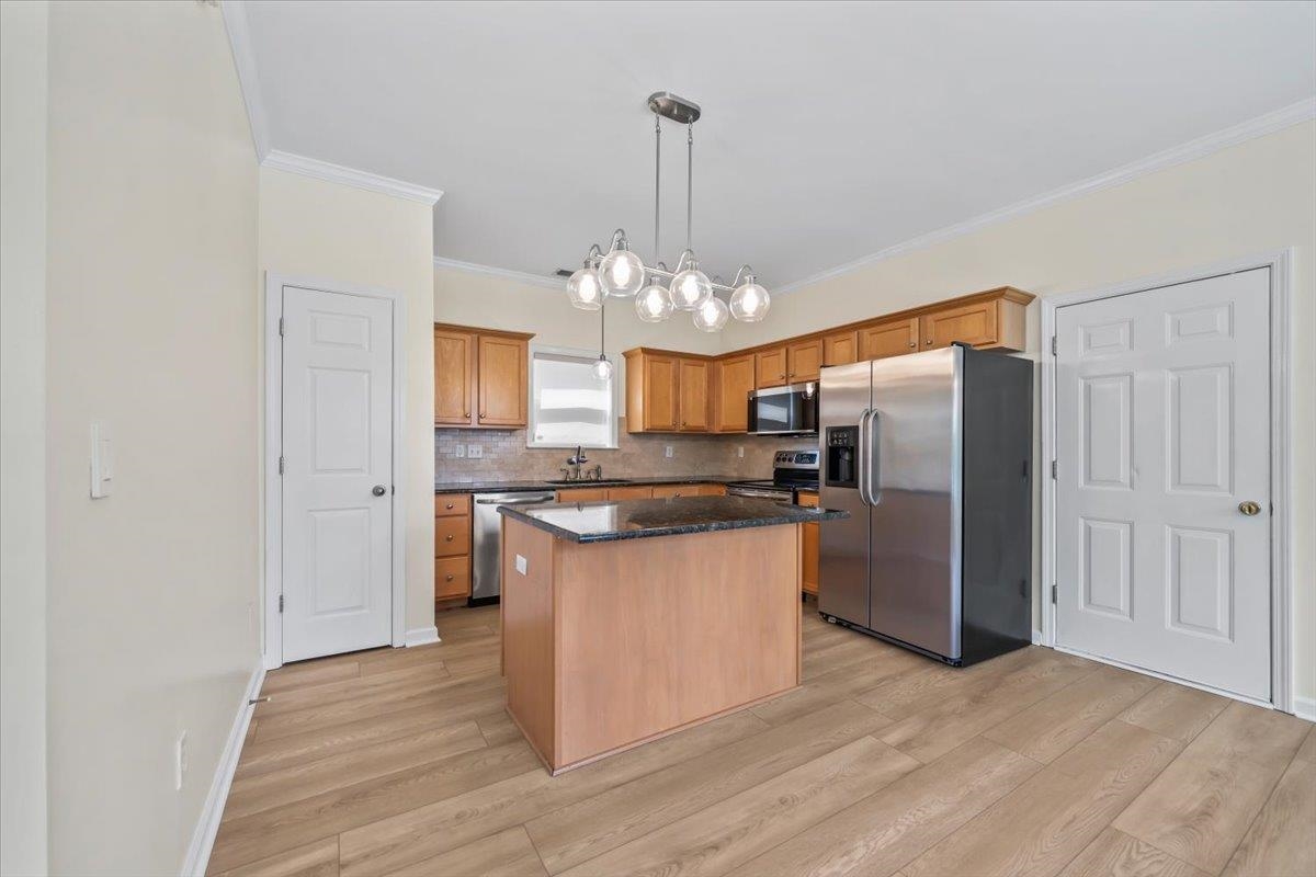 258 FLEETS ISLAND DR
