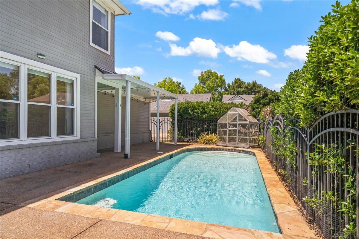 258 FLEETS ISLAND DR
