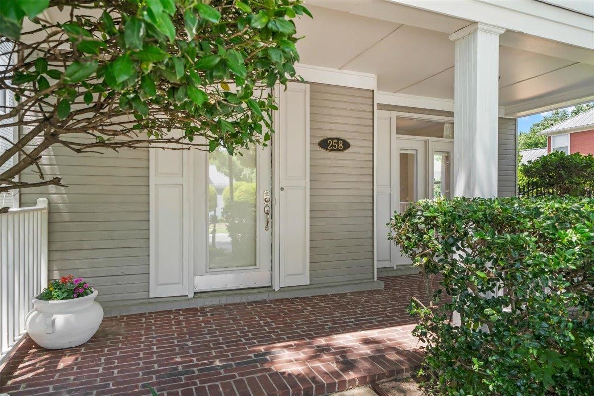 258 FLEETS ISLAND DR